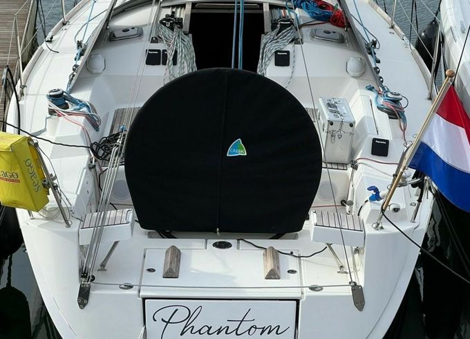 Dufour 34 Phantom