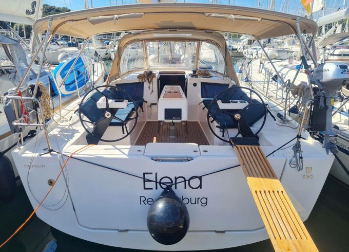 Dufour 390 Elena