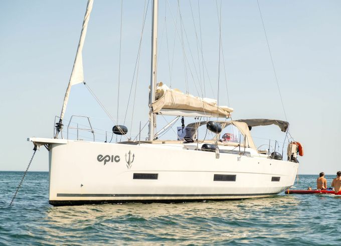 Dufour 390 Epic