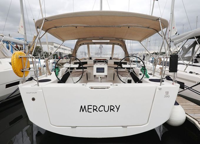 Dufour 390 Mercury