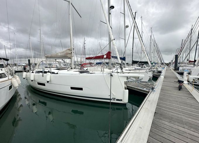Dufour 390 Stella Marie 4