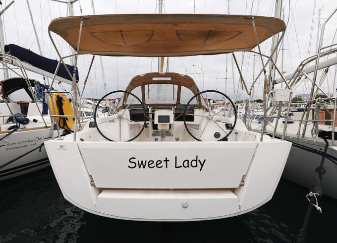 Dufour 350 Sweet Lady