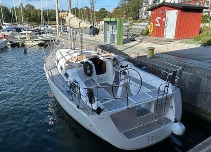 Dufour 365 Polly