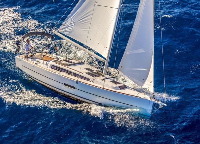 Dufour 360 Estelle