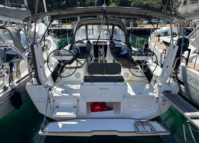 Dufour 37 Viridis