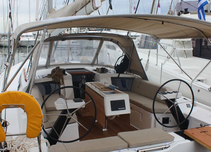 Dufour 390 Martini