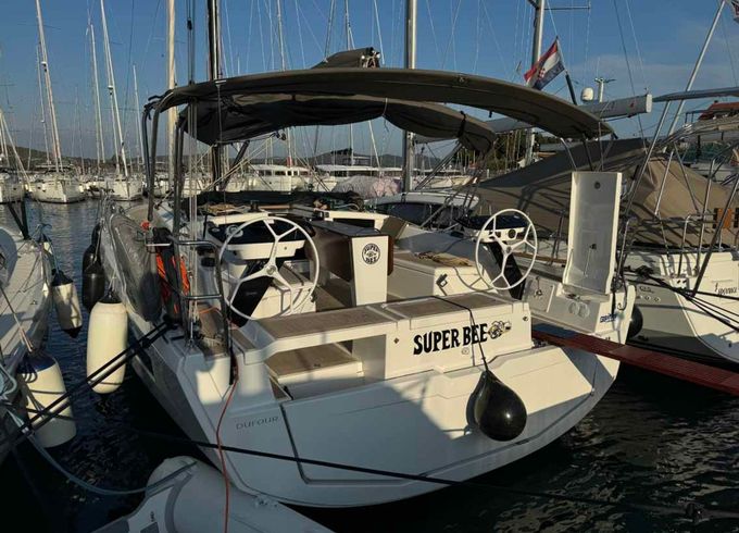 Dufour 41 Super Bee