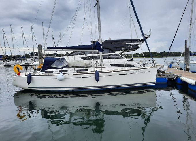Dufour 365 Liberty Belle