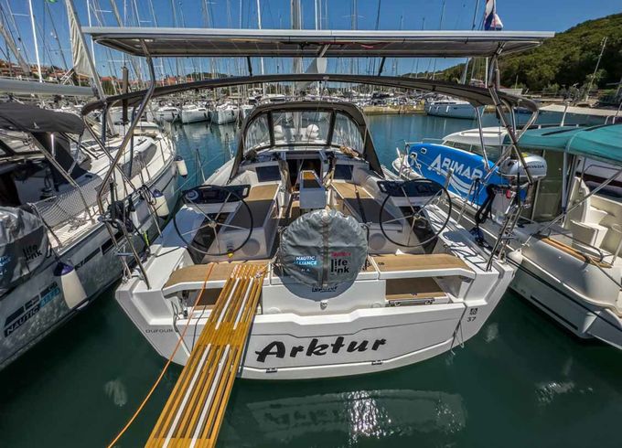 Dufour 37 Arktur