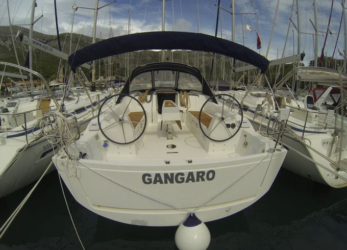 Dufour 382 Gangaro