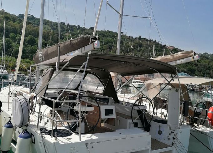 Dufour 390 Parbleu