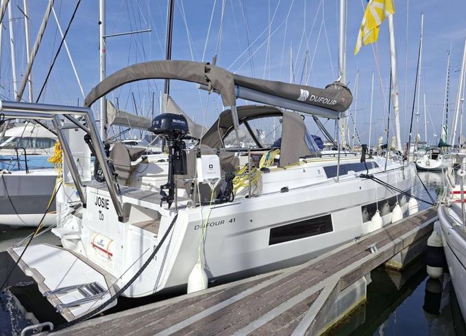 Dufour 41 Josie