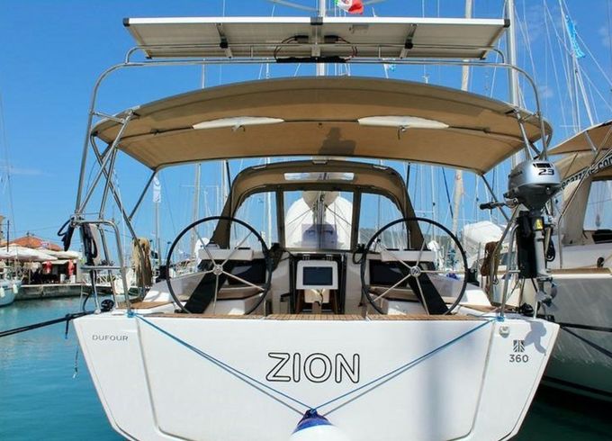 Dufour 360 Zion