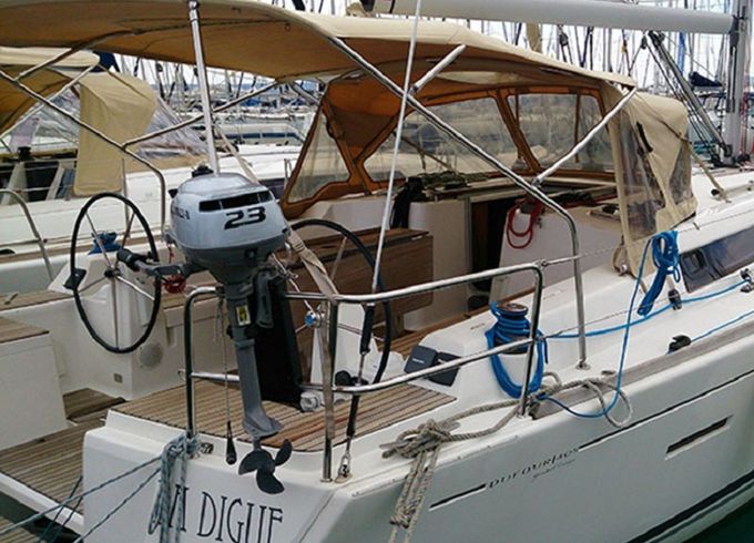 Dufour 405 La Digue
