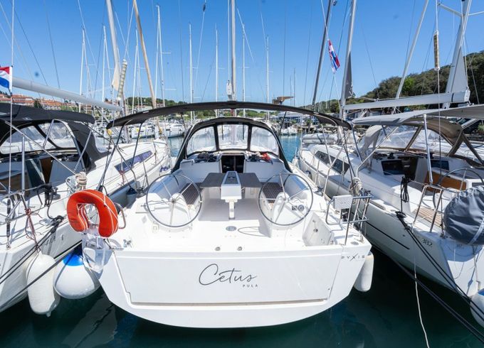Dufour 382 Cetus