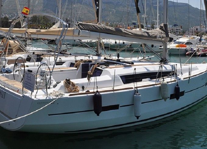 Dufour 412 Tanit