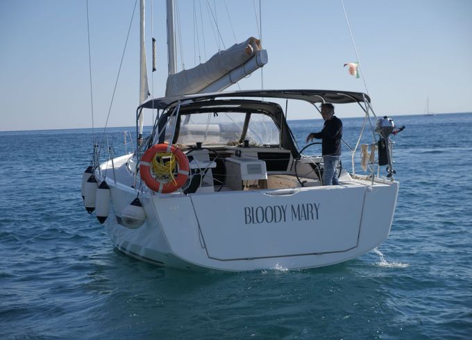 Dufour 430 Bloody Mary