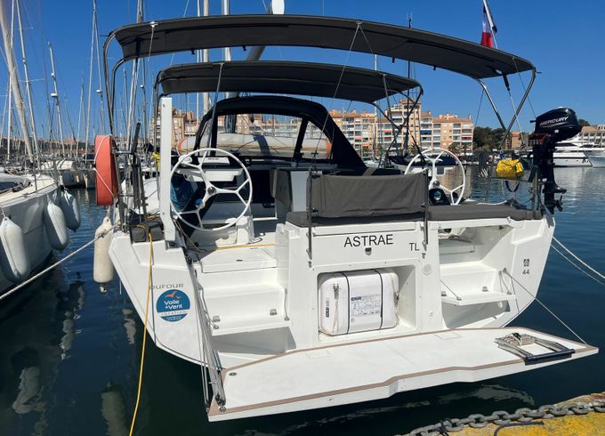 Dufour 44 Astrae