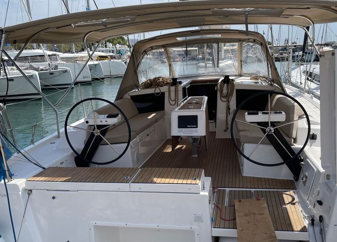 Dufour 430 Calypso