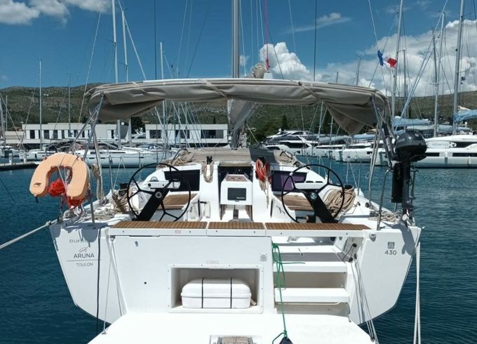 Dufour 430 Aruna