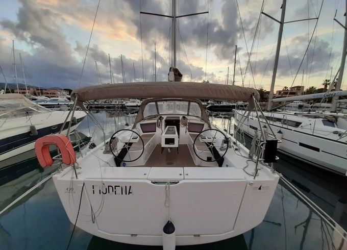 Dufour 430 Fiodena