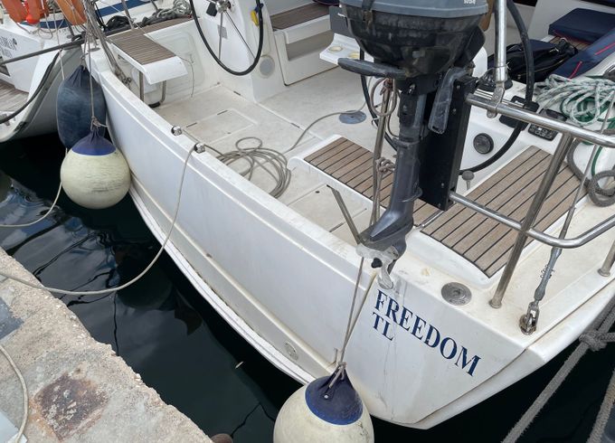 Dufour 410 Freedom