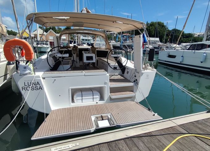 Dufour 430 Luna Rossa