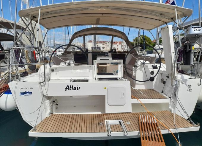 Dufour 412 Altair
