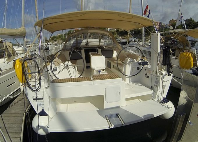 Dufour 412 Amazing