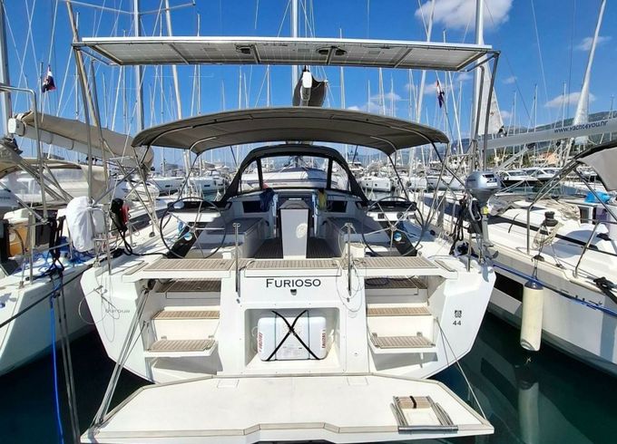 Dufour 44 Furioso