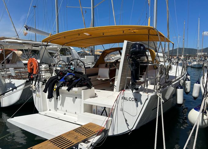 Dufour 460 GL Falcon