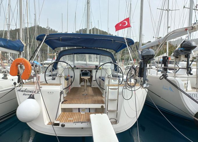 Dufour 445 Ambiente 5