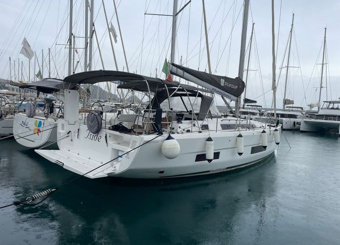 Dufour 470 Iside