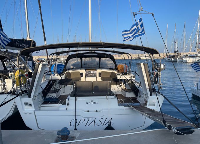 Dufour 470 Optasia