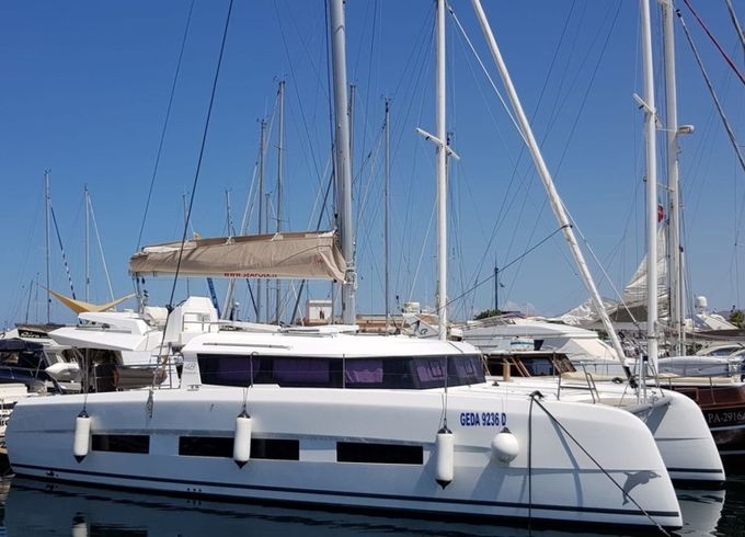 Dufour 48 Paradise Planet