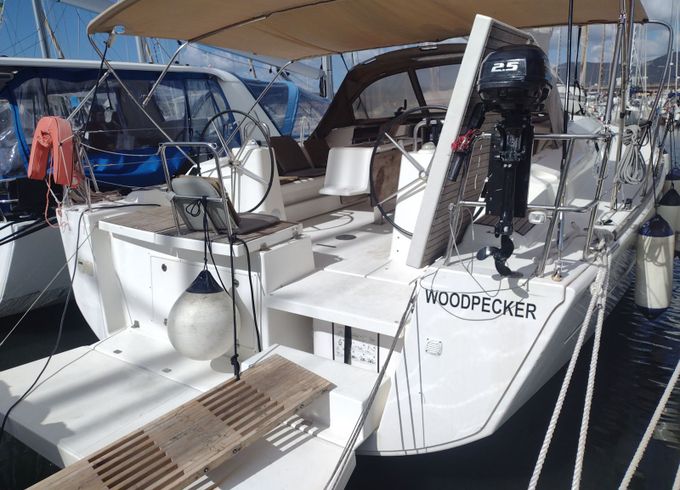 Dufour 460 GL Woodpecker