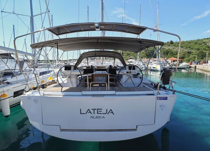 Dufour 520 GL Lateja