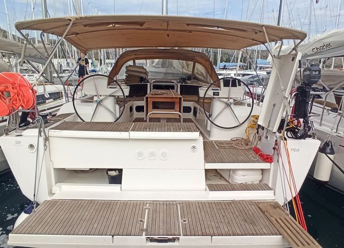 Dufour 520 GL Fidji