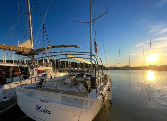 Dufour 530 Medea