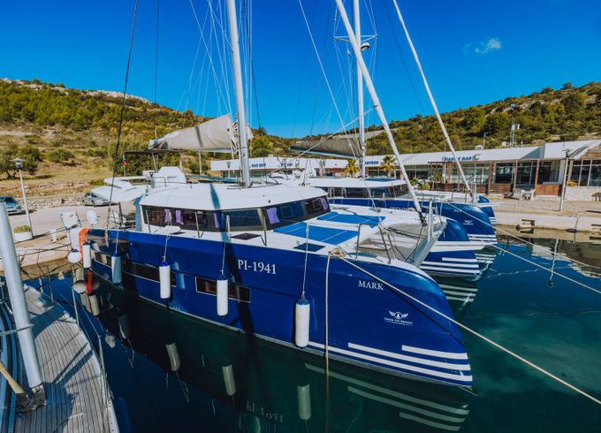 Dufour 48 Mark
