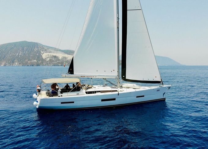 Dufour 56 Magic Planet