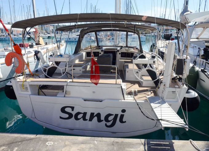 Dufour 530 Sangi
