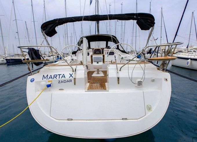 Elan 444 Marta 10