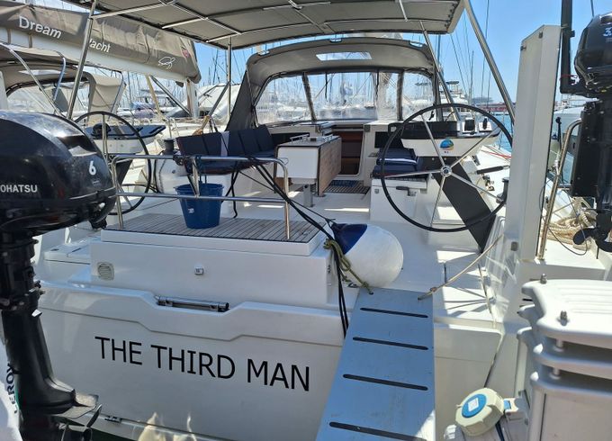 Dufour 530 The Third Man