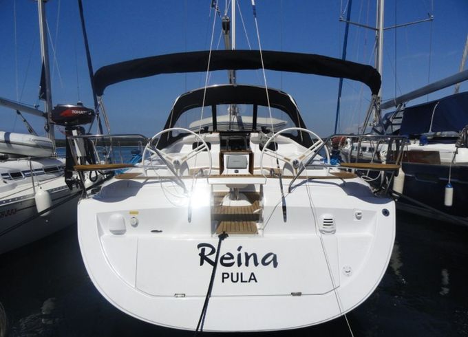 Elan 444 Reina