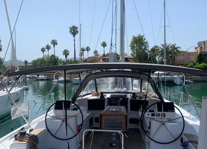 Dufour 56 Euphoria Planet