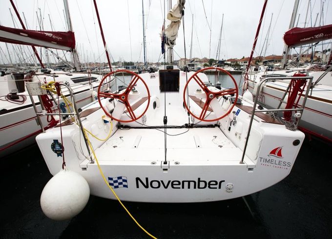 Elan 350 November