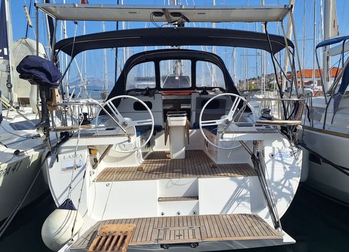 Elan 45 Lasta