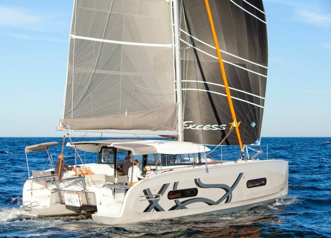 Excess 11 Cargo Culte