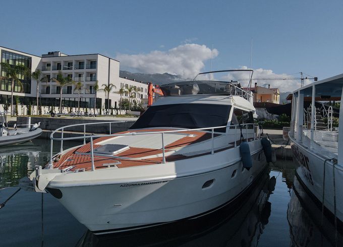 Ferretti 39 Azzurra